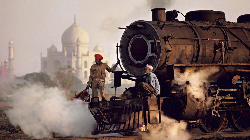 Past Meets Present in Agra, India
